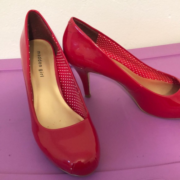 Shoes - Picture 4 of 4